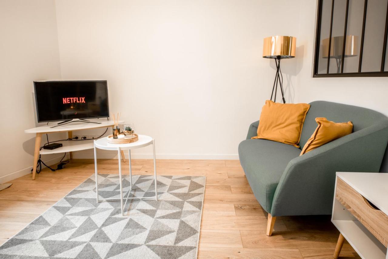 Charmant F2 Hyper Centre De Melun Apartment Exterior photo